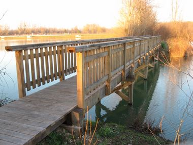 Passerelles sur pilotis