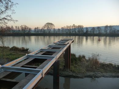 Passerelle mixte bois / métal